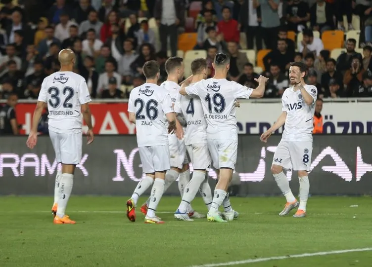 Son dakika Fenerbahçe haberleri: Fenerbahçe’nin yeni golcüsü belli oldu! Kimse bunu beklemiyordu, herkesi şaşırtan isim…
