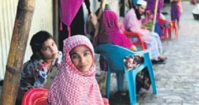 Myanmar’dan 21 bin Arakanlı Müslüman kaçtı