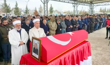 Adıyaman şehidini dualarla uğurladı