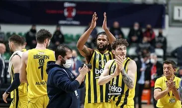 Olaylı derbide Fenerbahçe Beko, Galatasaray Nef’i yendi ve finale yükseldi!
