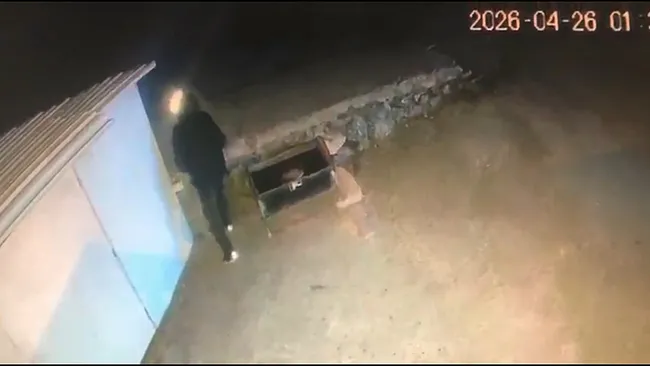 kocaelide-bir-is-yerini-kursunlayip-kacmislardi-motosikletli-grup-yakalandi-6-tutuklama-1778015931769.jpg