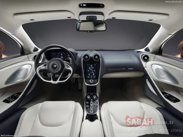 2020 McLaren GT ortaya çıktı! İşte karşınızda 612 beygir gücündeki canavar