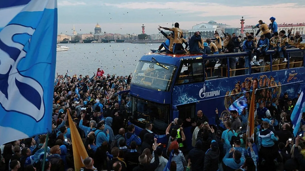 Zenit, Fenerbahçe ile dostluk maçı planlıyor