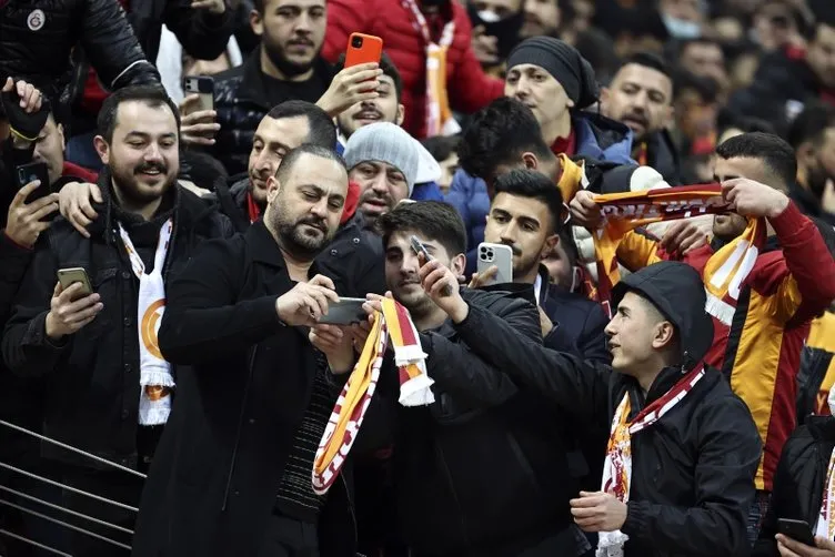 Son dakika: Galatasaray-Çaykur Rizespor maçı için çarpıcı yorumlar! Böyle bir penaltı yok! Gedson yerine Pulgar’ı alan...