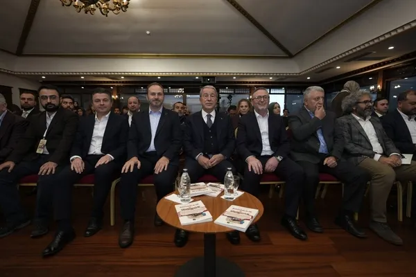 yesilayda-bagimlilik-ve-somurgecilik-paneli-hulusi-akar-milli-guvenlik-acisindan-tehdit-1793374997939.jpg