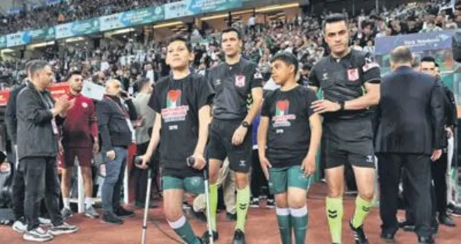 Konya’da Fİlistin’e destek