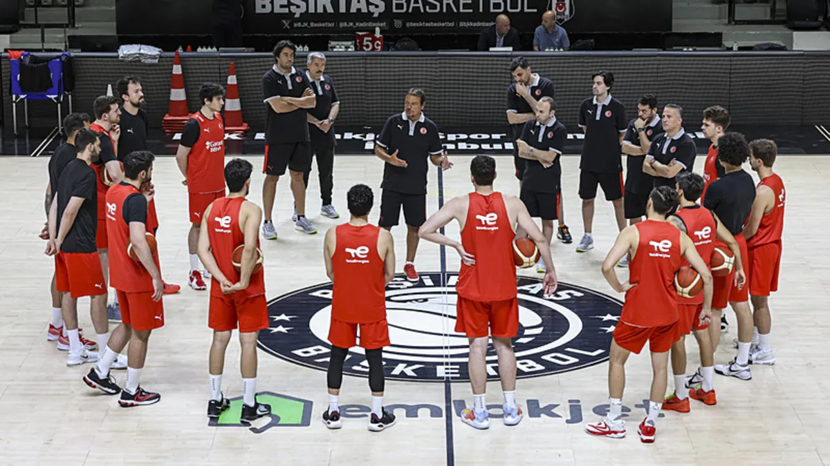 Ergin Ataman: Hedefimiz 2025 Avrupa Şampiyonası'nda madalya ve şampiyonluk