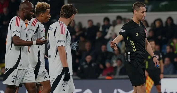 SON DAKİKA BEŞİKTAŞ HABERİ: Beşiktaşlı taraftarlardan büyük tepki! Penaltı beklenen pozisyona isyan ettiler...