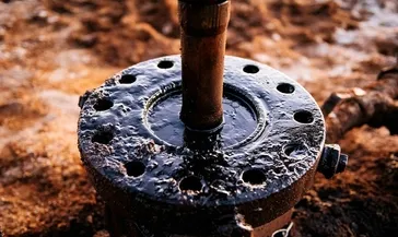 Ekonomik baskı tehdidi petrolü düşürdü