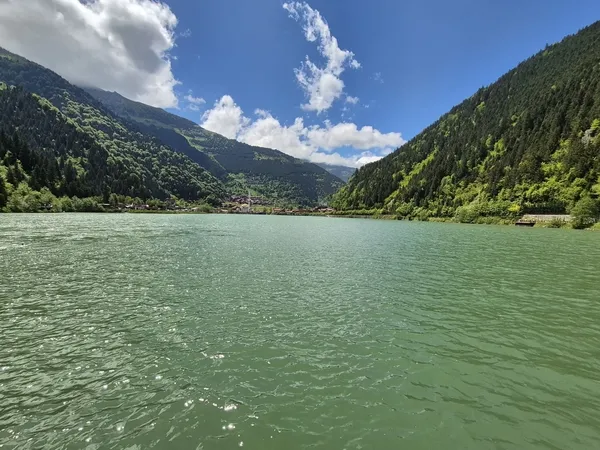 dogaseverlerin-bayram-rotasi-uzungol-oldu-1780226789278.jpg