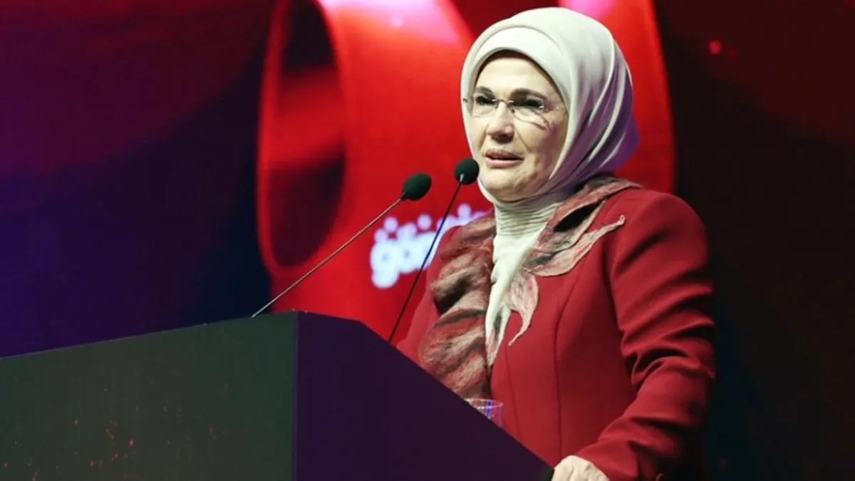 Emine Erdoğan’dan ‘Gazze’ paylaşımı: Dünyanın gözü önünde Filistin halkı yok edilmeye çalışılıyor Emine Erdoğan’dan ‘Gazze’ paylaşımı: Dünyanın gözü önünde Filistin halkı yok edilmeye çalışılıyor
