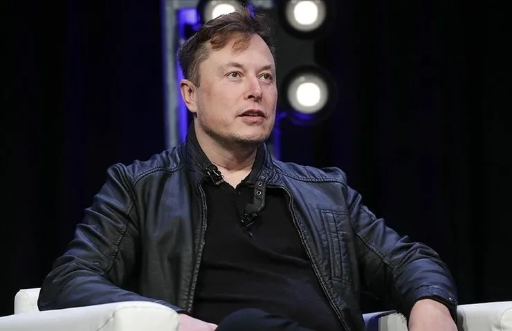 ELON MUSK’IN İNTERNET İÇİN LİSANS ALMASINI İSTEDİ