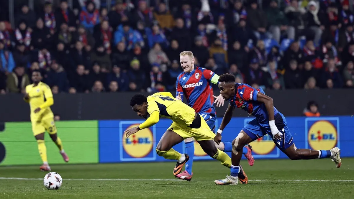 Mustafa Çulcu’dan Viktoria Plzen-Fenerbahçe maçındaki Duran’ın pozisyonu için olay yorum! “UEFA’ya ve kurallara ihanettir” – Galeri Mustafa Çulcu’dan Viktoria Plzen-Fenerbahçe maçındaki Duran’ın pozisyonu için olay yorum! “UEFA’ya ve kurallara ihanettir” – Galeri