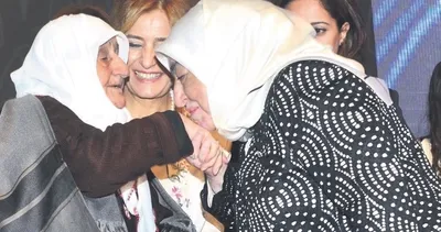 ‘Kadın, şefkatin temsilidir’