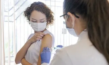Kovid-19’la mücadelede ülke genelinde yapılan aşı sayısı 28 milyonu geçti