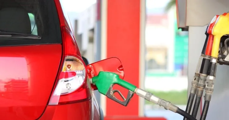 Motorin fiyatı ve benzin fiyatı 12 Ekim 2022: Motorine ve benzine zam geldi mi, indirim var mı, ne kadar? Akaryakıt fiyatları bir kez daha değişiyor!