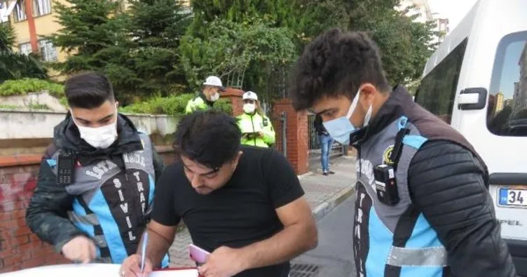 Kadıköy’de korsan servis yakalandı! Polis cezası yazdı!