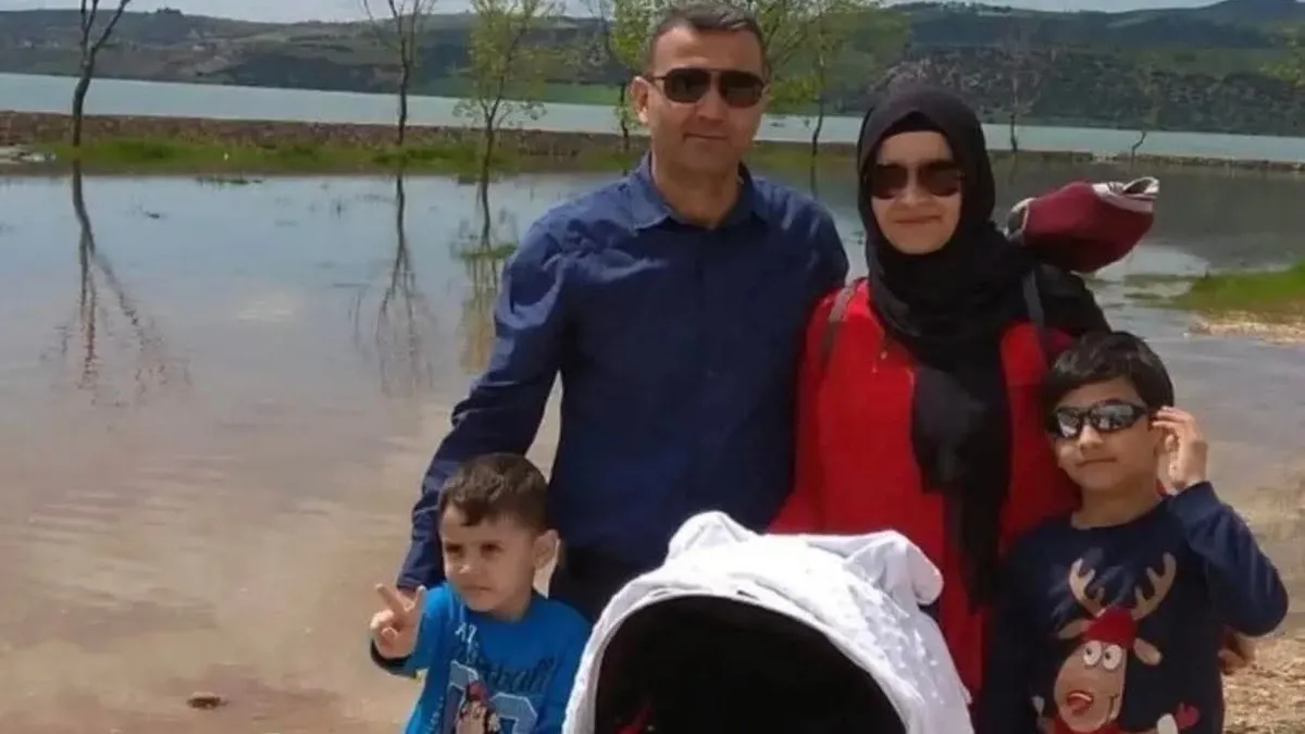 Adıyaman’da anne ve 3 çocuğu toprağa verildi Adıyaman’da anne ve 3 çocuğu toprağa verildi