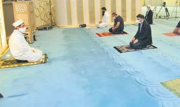 Camide ilk teravih bugün