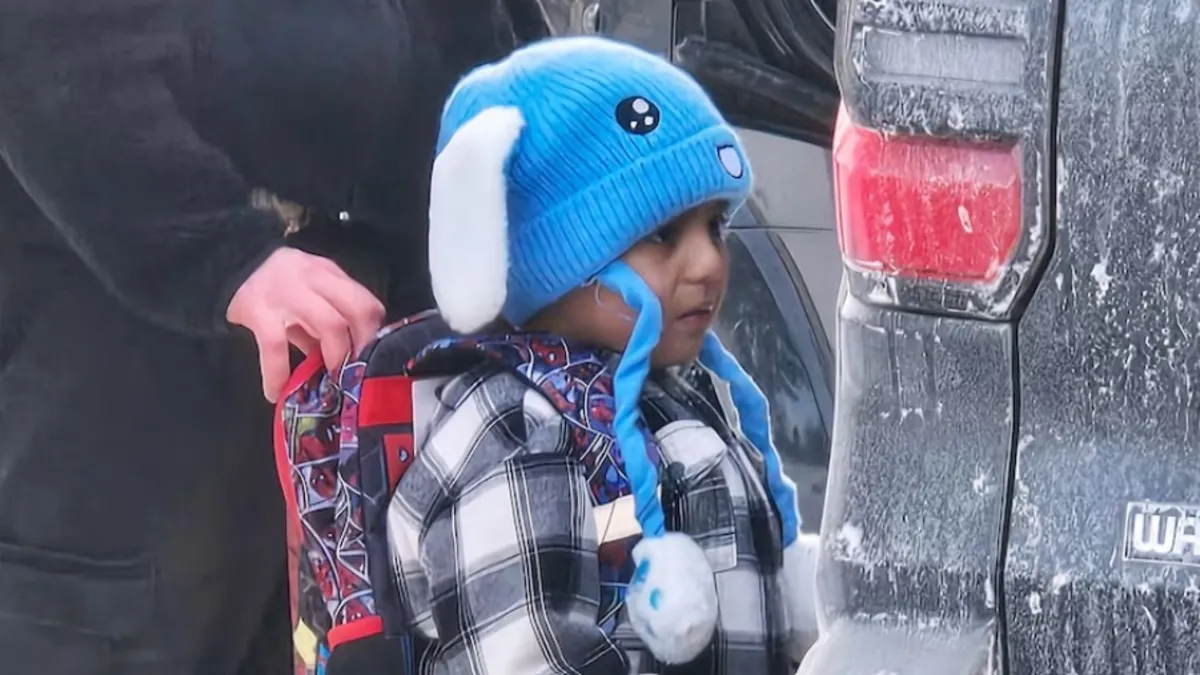 ABD’de skandal gözaltı! ICE polisleri 5 yaşındaki çocuğu alıkoydu ABD’de skandal gözaltı! ICE polisleri 5 yaşındaki çocuğu alıkoydu