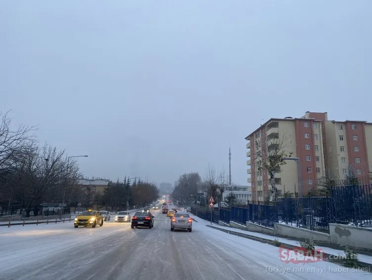 Son dakika haberi! Ankara’da kar yağışı etkili oldu! Şehri beyaza bürüdü