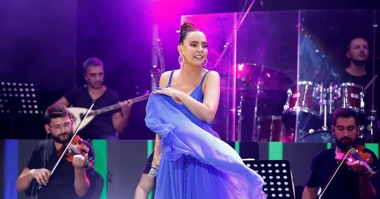 Ünlü şarkıcı Ebru Gündeş ile Yaşar İpek aşk mı yaşıyor? İlk açıklama böyle geldi!