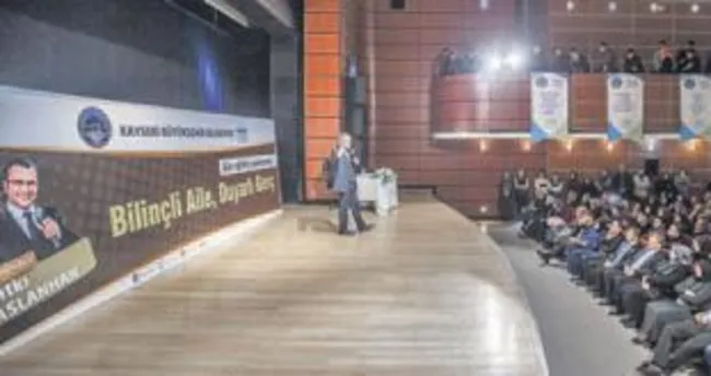 Başkan Çelik: Fikri yatırım da yapıyoruz