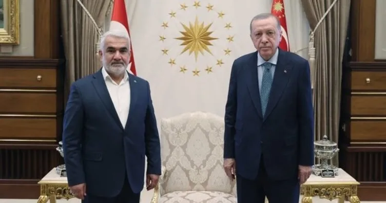 Başkan Erdoğan, HÜDA PAR Genel Başkanı Zekeriya Yapıcıoğlu’nu kabul etti