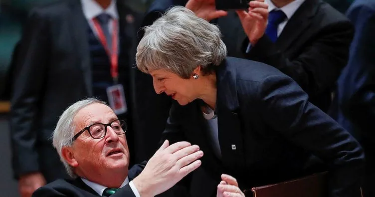 Theresa May ile Jean-Claude Juncker arasında hararetli konuşma