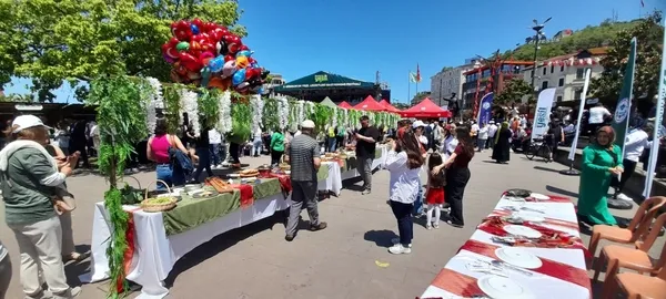 giresunun-yoresel-lezzetleri-yesil-lezzetler-gastronomi-festivalinde-tanitildi-1748093497953.jpg