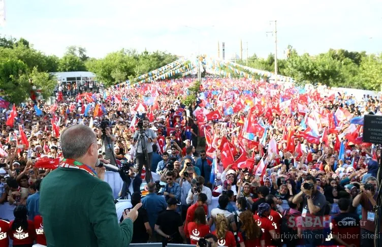 Cumhurbaşkanı Erdoğan'a Diyarbakır'da sevgi seli - 24 hazirana doğru
