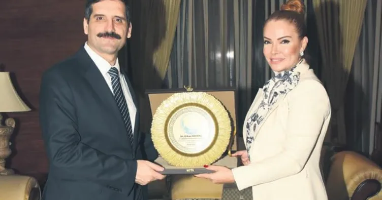 Pınar Eliçe Bakü’yü salladı