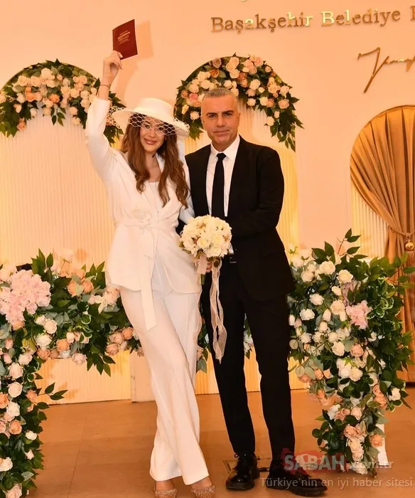 İkisi de aşk sarhoşu! Berdan Mardini ve eşi Dilara Talay’dan yepyeni pozlar!