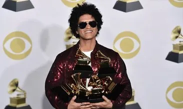 Beyaz güllü Grammy
