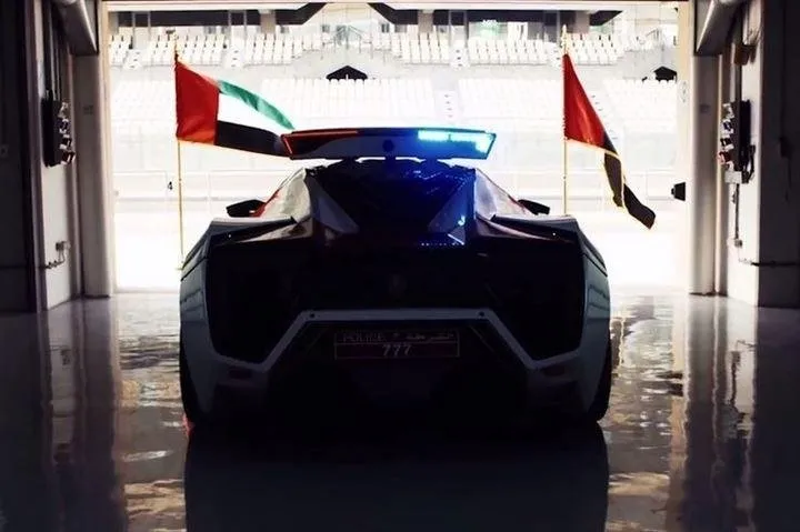 Dubai polisinin yeni aracı Lykan HyperSport Special Forces
