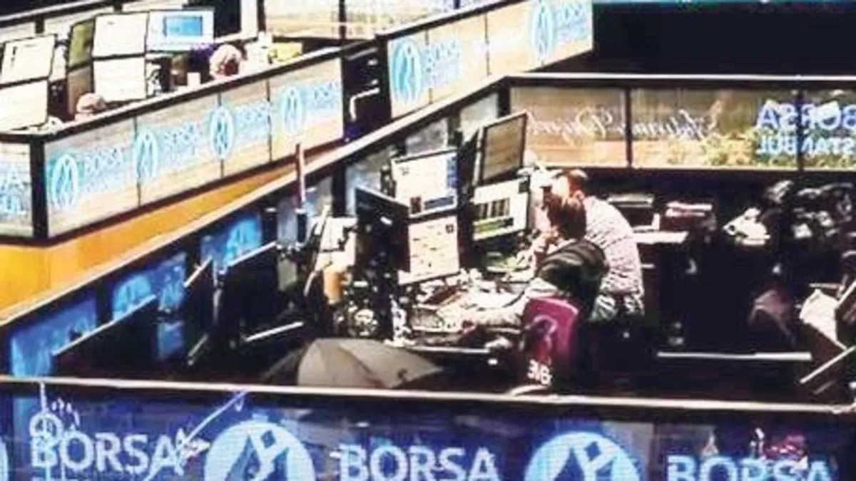 Yabancılar borsada 5 hafta sonra alım yaptı Yabancılar borsada 5 hafta sonra alım yaptı