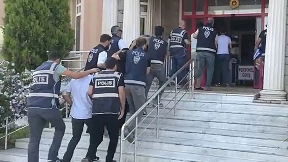 Sahte MİT’çilerden 8,5 milyon TL’lik vurgun Sahte MİT’çilerden 8,5 milyon TL’lik vurgun