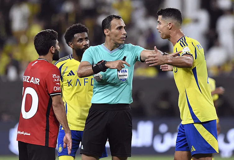 SON DAKİKA HABERİ: Ronaldo futbolu bırakacağı takımı açıkladı! Emeklilik için tarih verdi