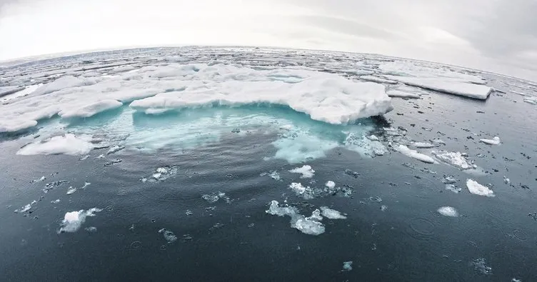 Kuzey Kutbu’nda ‘en sıcak’ Temmuz buzulları eritti