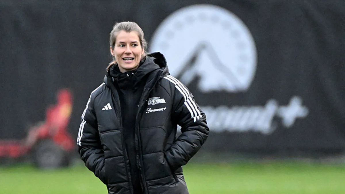Alman futbolunda tarihi hamle! Kadın teknik direktör çalıştıracak… Alman futbolunda tarihi hamle! Kadın teknik direktör çalıştıracak…