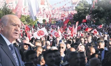 Susacak ezanımız inecek bayrağımız yok