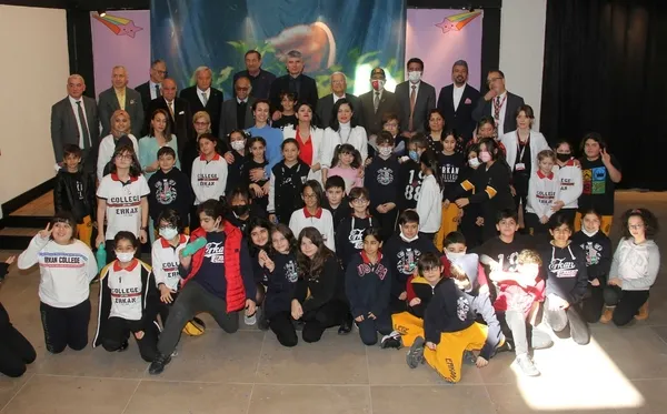 cakinin-savas-fotograflari-sergisi-duygulandirdi-1646730525787.jpg