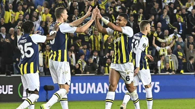 İstanbulspor Fenerbahçe maçı saati, kanalı ve muhtemel 11’i! Süper Lig İstanbulspor Fenerbahçe maçı hangi kanalda ve saat kaçta?