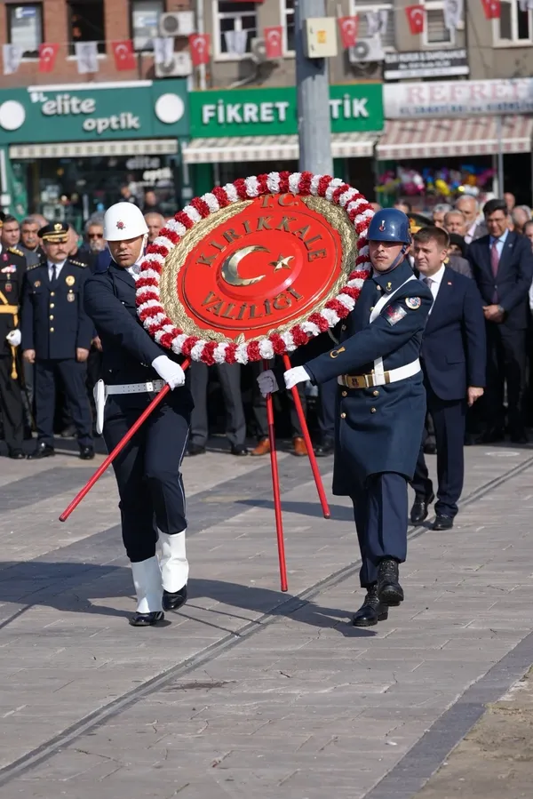 kirikkalede-cumhuriyetin-103-yilinda-ataturke-saygi-1793196787293.jpg