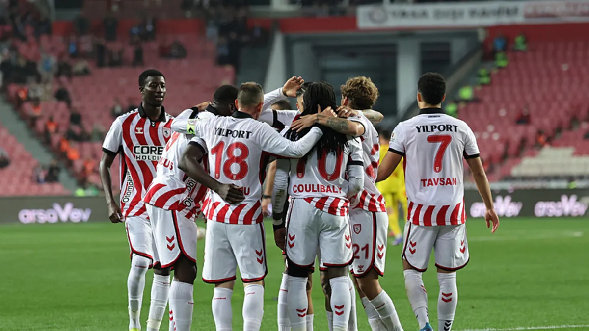 Samsunspor’dan Konferans Ligi’nde dikkat çeken istatistik! Samsunspor’dan Konferans Ligi’nde dikkat çeken istatistik!