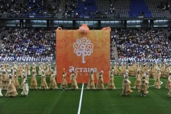 Astana Arena Stadyumu açıldı