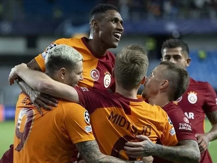 Galatasaray gruptan nasıl çıkar, nasıl tur atlar, ihtimaller neler? UEFA Şampiyonlar Ligi A grubunda Galatasaray’ın son 16’ya kalma ihtimalleri...