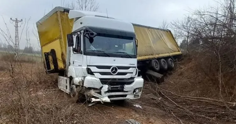 Amasya’da kamyon yoldan çıktı: 1 yaralı