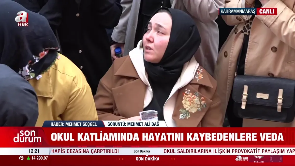 Kahramanmaraş’taki okul saldırısında hayatını kaybedenler son yolculuğuna uğurlanıyor | Video videosunu izle Kahramanmaraş’taki okul saldırısında hayatını kaybedenler son yolculuğuna uğurlanıyor | Video videosunu izle