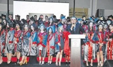 Batı Anadolu’da mezuniyet sevinci